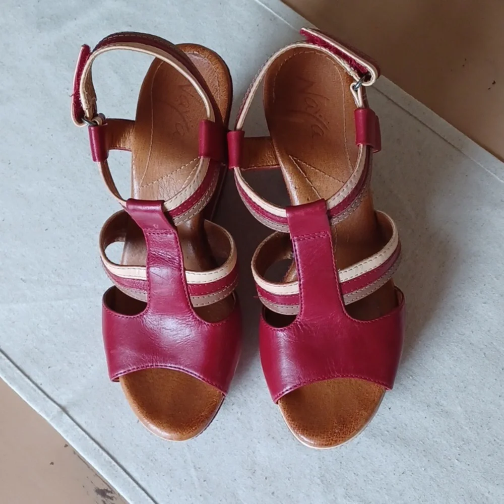 Naya - Elise Leather Platform Wedge Sandals Red Tan Cream W-7.5. EUC